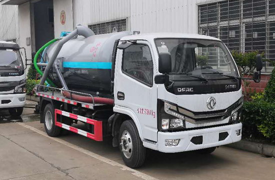 國六4噸吸污車(chē)