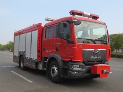 江特牌JDF5161GXFAP40-M6型壓縮空氣泡沫消防車(chē)